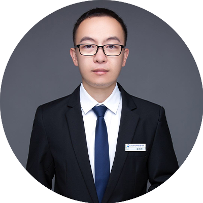 Jiang Zhouzhou - A Practical Business Mentor with Critical Thinking Skills