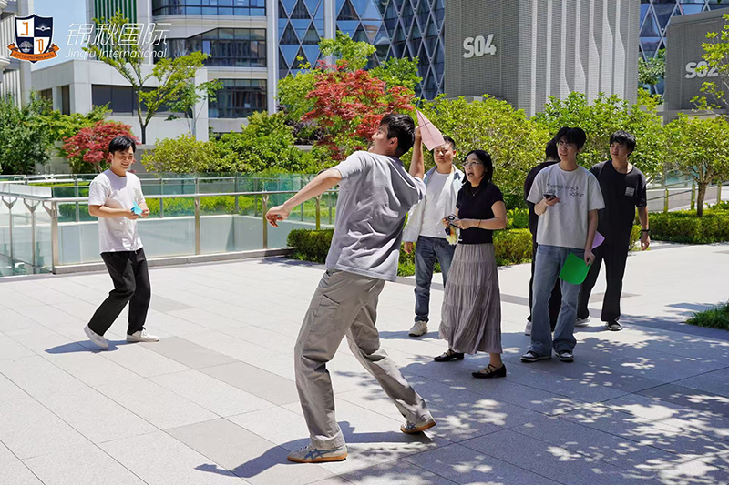 Paper Plane Distance Challenge 